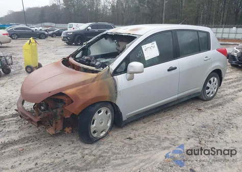 2009 Nissan Versa 1.8S z USA, uszkodzony, nr VIN 3N1BC13E09L495347